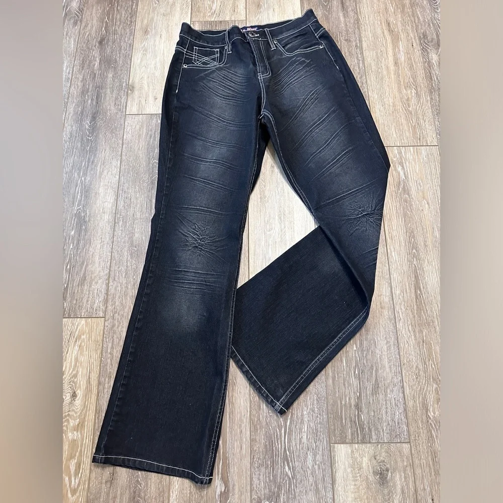 🛍️L. A. Blues Stretch jeans Size 10 excellent condition